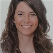 Profesora de francés nativo que ofrece clases particulares a alumnos de todas las edades vía online